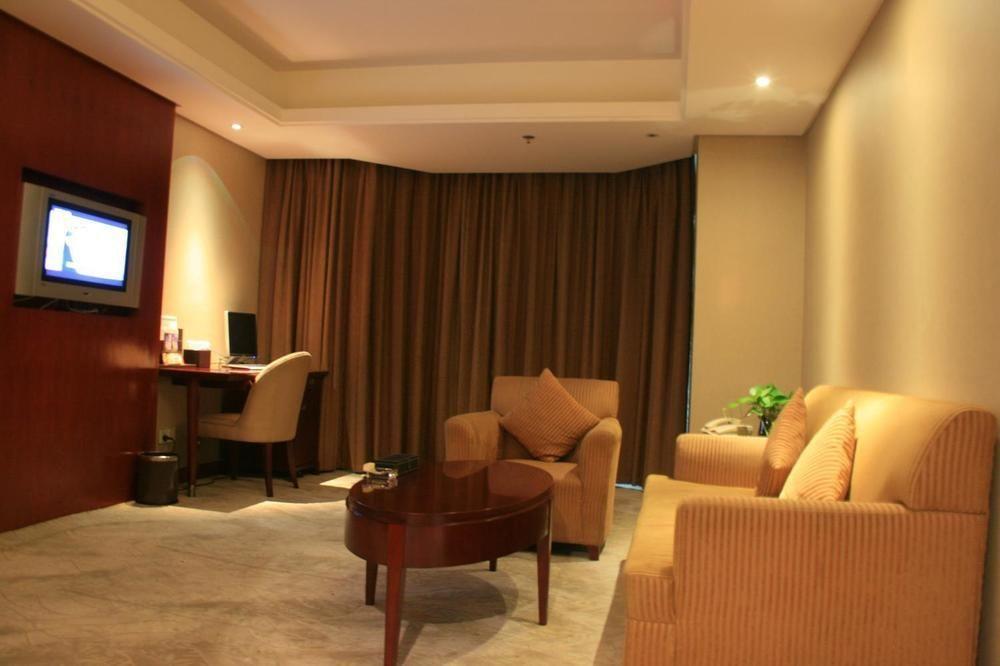 ננג'ינג Shu Guang International Hotel מראה חיצוני תמונה