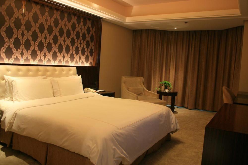 ננג'ינג Shu Guang International Hotel מראה חיצוני תמונה